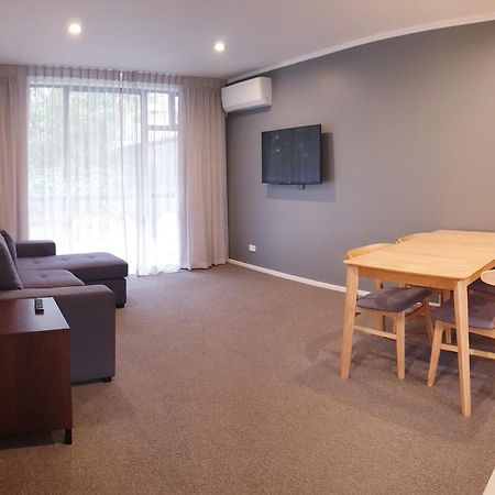 The Surrey Hotel Auckland Exterior photo
